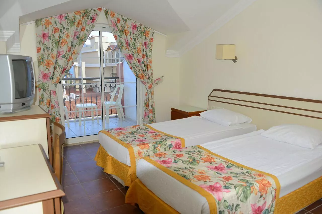 هتل آرماس لابادا